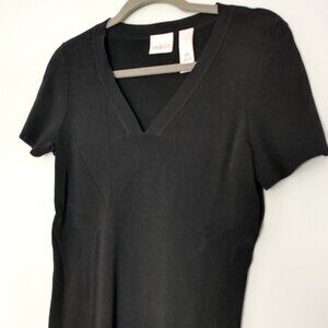 NWOT Villager V-Neck Sweater Size M